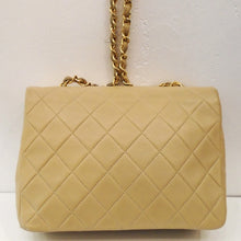 Load image into Gallery viewer, Chanel Vintage Beige Single Flap 20 Lambskin
