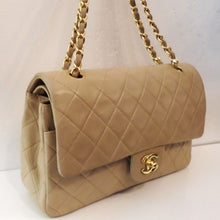 Load image into Gallery viewer, Chanel Vintage Double Flap 255