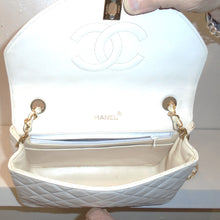 Load image into Gallery viewer, Chanel Vintage Lambskin Pearl White Flap