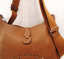 Load image into Gallery viewer, Hermes Vintage Evelyne PM Clemence Leather 111-29