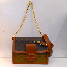Load image into Gallery viewer, Louis Vuitton Vintage Two Tone Monogram Dauphine MM