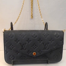 Load image into Gallery viewer, Louis Vuitton Vintage Black Felicie Pochette