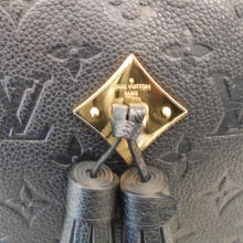 Load image into Gallery viewer, Louis Vuitton Vintage Black Empreinte Leather Saintonge