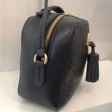 Load image into Gallery viewer, Louis Vuitton Vintage Black Empreinte Leather Saintonge