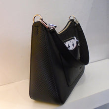 Load image into Gallery viewer, Louis Vuitton Vintage Black And White Epi Marelle