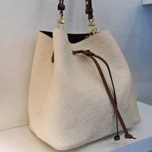 Load image into Gallery viewer, Louis Vuitton Vintage Cream Empreinte Leather Neo Noe