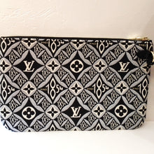 Load image into Gallery viewer, Louis Vuitton Vintage Fabric Since 1854 Neverfull MM with Pouch