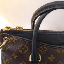 Load image into Gallery viewer, Louis Vuitton Vintage Monogram/Black Pallas BB