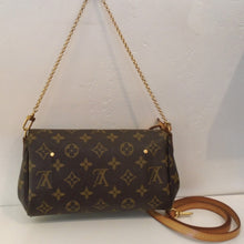 Load image into Gallery viewer, Louis Vuitton Vintage Monogram Favorite PM