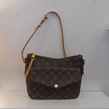 Load image into Gallery viewer, Louis Vuitton Vintage Monogram Mabillon Shoulder Bag
