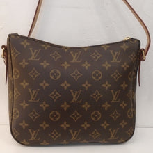 Load image into Gallery viewer, Louis Vuitton Vintage Monogram Mabillon Shoulder Bag