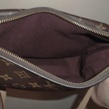Load image into Gallery viewer, Louis Vuitton Vintage Monogram Mabillon Shoulder Bag