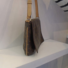 Load image into Gallery viewer, Louis Vuitton Vintage Monogram Musette Tango