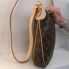 Load image into Gallery viewer, Louis Vuitton Vintage Odeon Crossbody