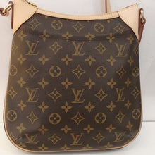 Load image into Gallery viewer, Louis Vuitton Vintage Odeon Crossbody