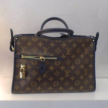 Load image into Gallery viewer, This Louis Vuitton Vintage Monogram Popincourt PM has the original Louis Vuitton monogram pattern with navy blue trim. It has a zippered pocket on one side which locks. This bag has a leather key holder attached, two carrying handles and a removable shoulder strap. The interior of this bag is navy blue.