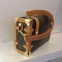 Load image into Gallery viewer, Louis Vuitton Vintage Monogram Side Trunk MM