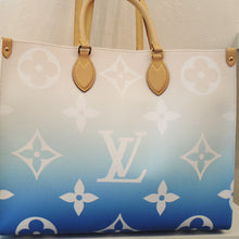 Load image into Gallery viewer, Louis Vuitton Vintage On The Go GM