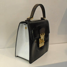 Load image into Gallery viewer, Louis Vuitton Vintage Patent/Epi Leather Spring Street Bag