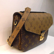 Load image into Gallery viewer, Louis Vuitton Vintage Reversible Monogram Metis MM