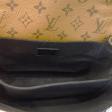 Load image into Gallery viewer, Louis Vuitton Vintage Reverse Monogram M`etis Pochette