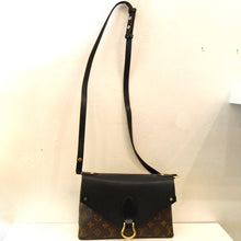 Load image into Gallery viewer, Louis Vuitton Vintage Traditional Monogram/EPI Saint Michel