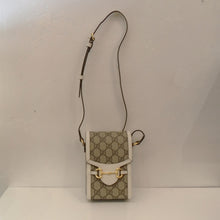 Load image into Gallery viewer, Gucci Vintage Cream/Snaffle Crossbody
