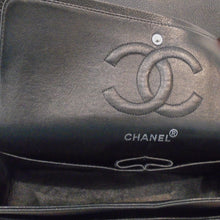 Load image into Gallery viewer, Chanel Vintage Caviar Double Flap 2.55
