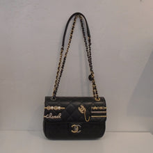 Load image into Gallery viewer, Chanel Vintage Clips Flap Embellished
