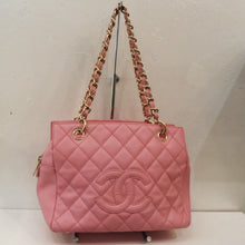 Load image into Gallery viewer, Chanel Vintage Pink Caviar Leather Boston Bag
