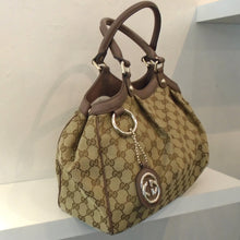 Load image into Gallery viewer, Gucci Vintage Sukey Medium Tote

