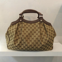 Load image into Gallery viewer, Gucci Vintage Sukey Medium Tote

