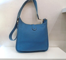 Load image into Gallery viewer, Hermes Vintage Evelyne PM Blue Clemence Leather
