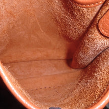 Load image into Gallery viewer, Herm`es Vintage Evelyne TPM Orange Clemence Leather

