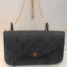 Load image into Gallery viewer, Louis Vuitton Vintage Black Felicie Pochette
