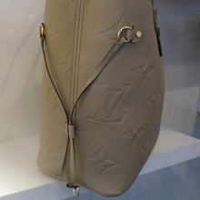 Load image into Gallery viewer, Louis Vuitton Vintage Beige Neverfull Empreinte Leather MM With Pochette
