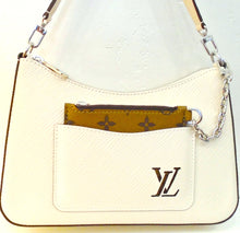 Load image into Gallery viewer, Louis Vuitton Vintage Cream Epi Marelle
