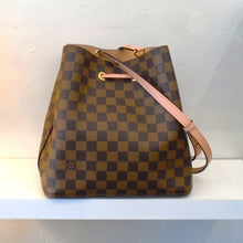 Load image into Gallery viewer, Louis Vuitton Vintage Damier Ebene NeoNoe
