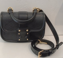 Load image into Gallery viewer, Louis Vuitton Vintage Epi Leather Hide &amp; Seek Top Handle
