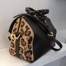 Load image into Gallery viewer, Louis Vuitton Vintage Empreinte Leather Wild At Heart Speedy 25
