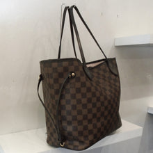 Load image into Gallery viewer, Louis Vuitton Vintage Damier Ebene Rose Ballerine Neverfull MM
