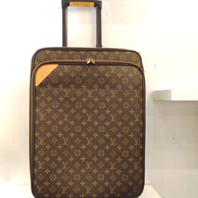 Load image into Gallery viewer, Louis Vuitton Vintage Monogram Legere Business Suitcase
