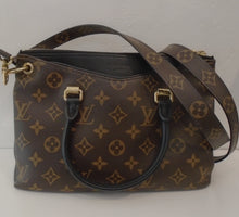 Load image into Gallery viewer, Louis Vuitton Vintage Monogram &amp; Black Pallas PM
