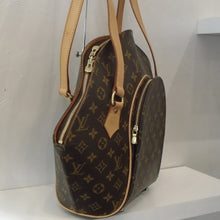 Load image into Gallery viewer, Louis Vuitton Vintage Monogram Ellipse GM
