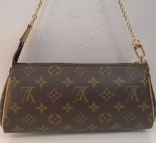 Load image into Gallery viewer, Louis Vuitton Vintage Monogram Eva Pochette
