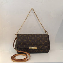 Load image into Gallery viewer, Louis Vuitton Vintage Monogram Favorite MM
