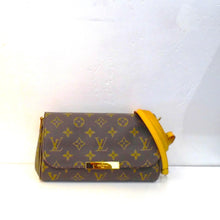 Load image into Gallery viewer, Louis Vuitton Vintage Monogram Favorite PM
