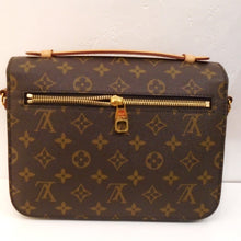 Load image into Gallery viewer, Louis Vuitton Vintage Monogram Metis Pochette MM
