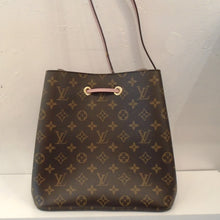 Load image into Gallery viewer, Louis Vuitton Vintage Monogram NeoNoe
