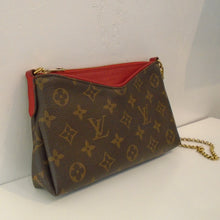 Load image into Gallery viewer, Louis Vuitton Vintage Monogram/Leather Pallas Clutch
